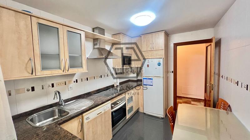 Foto 71fcbfb0-b498-41fa-8e8d-8ad9be9a7082. Miete etagenwohnung mit heizung pool in Viña Málaga Torre del Mar