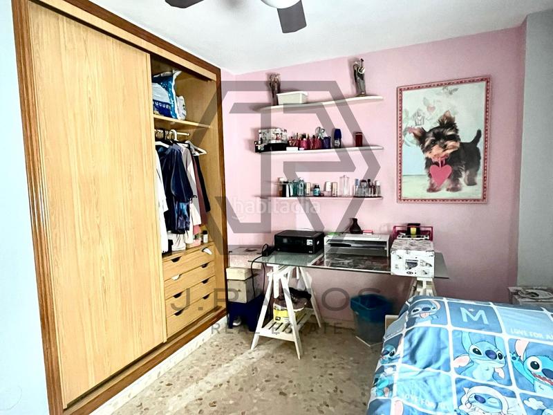 Foto 355bf6e6-2790-4398-95c2-738611a2554f. Appartamento con piscina in Viña Málaga Torre del Mar