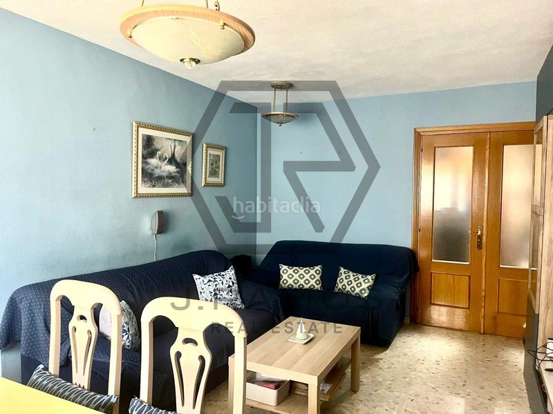 Foto ff3fe7ef-d933-4d97-b46f-1c87917d1138. Appartamento con piscina in Viña Málaga Torre del Mar