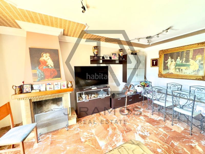 Foto 53a671e8-b3f3-4d2e-b18a-858342a8777f. Casa adosada magnifico chalet en zona privilegiada de viñamalaga en Torre del Mar