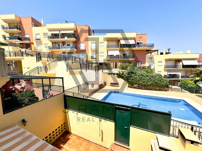 Foto bfad6da1-7b52-4edb-9045-fe939d831351. Casa adosada magnifico chalet en zona privilegiada de viñamalaga en Torre del Mar