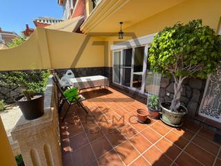Casa adossada  Jumilla. Magnifico chalet en zona privilegiada de viñamalaga
