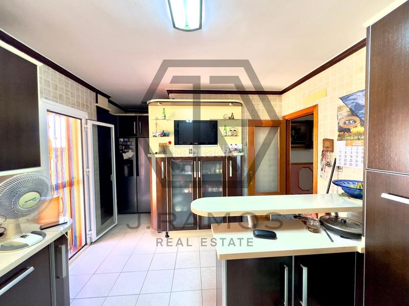 Foto f73a41f2-20ac-4978-8d9b-1198878b4c63. Casa adosada magnifico chalet en zona privilegiada de viñamalaga en Torre del Mar