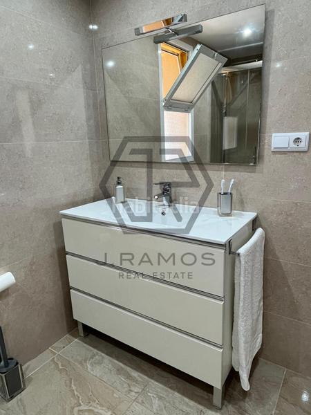 Foto 17fba30f-c03f-4a50-8967-980e4e357158. Attico in Poniente-Faro Torre del Mar