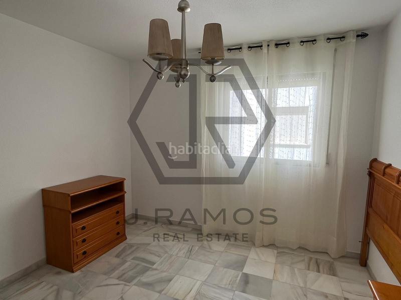 Foto 3f06e392-ec66-49ed-bfac-0949310a2100. Attico in Poniente-Faro Torre del Mar