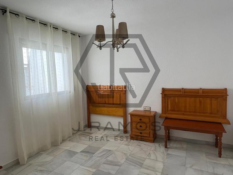 Foto 6f570676-bd53-4872-a912-6c18a35e1d92. Attico in Poniente-Faro Torre del Mar