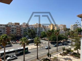 Àtic a Poniente-Faro. Atico en el centro de torre del mar