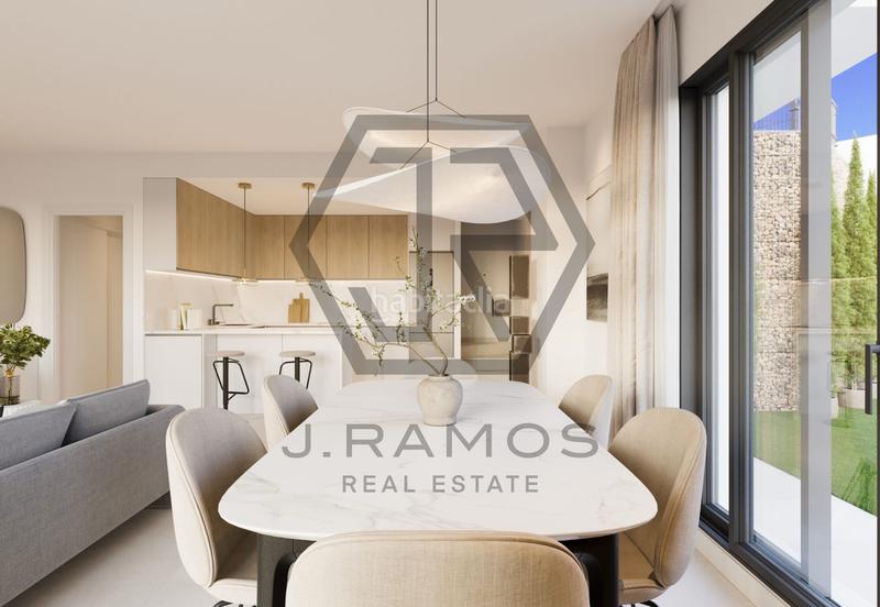 Foto 48679150-8d15-426a-9ba3-441c63555d35. Casa adossada a Lagos