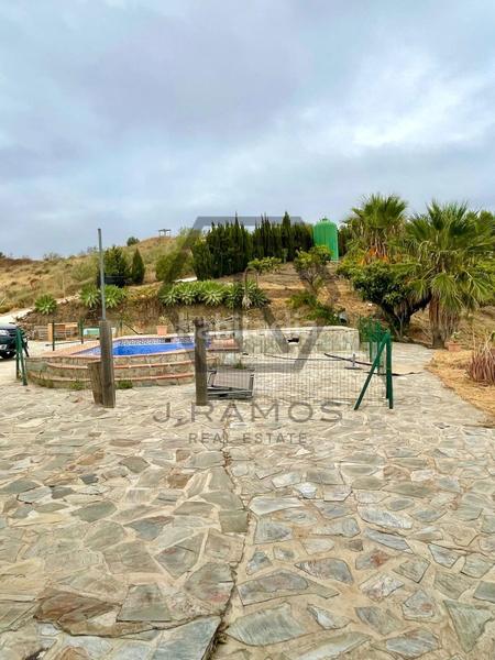 Foto 40162cc5-7799-4573-90b1-663b08899c24. Masía casa con piscina y terreno cultivado en triana en Vélez - Málaga