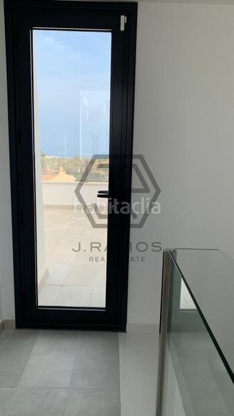 Foto 329de313-f9f1-4eed-bfca-25f380495e8d. Reihenhaus mit pool in Añoreta Baja Rincón de la Victoria