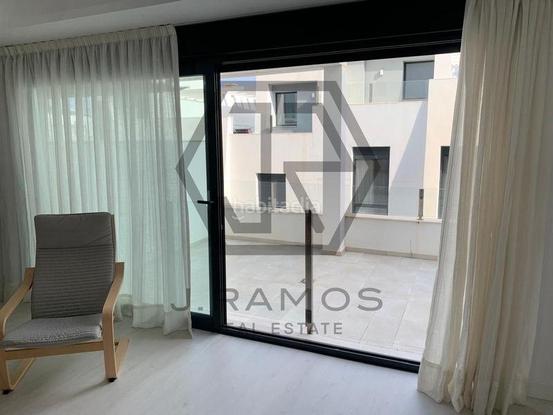 Foto 94272b3d-d30e-48f8-b5eb-9c89cc0330e0. Reihenhaus mit pool in Añoreta Baja Rincón de la Victoria