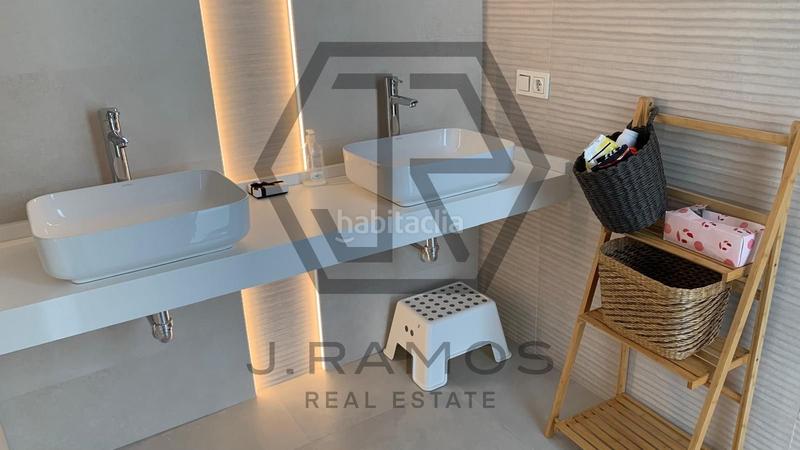 Foto d4685885-ce37-4e27-8f19-73b6e9d7d774. Reihenhaus mit pool in Añoreta Baja Rincón de la Victoria