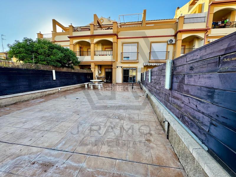 Foto ac3ffb77-0b48-426c-b714-331b3c48bffc. Flat with pool in Camino Algarrobo - Las Arenas Vélez - Málaga