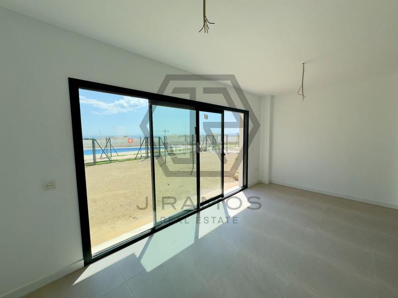 Foto 95904d5f-d7ab-4a3d-b019-ef63f4b1f601. Casa adossada amb calefacció piscina a Viña Málaga Torre del Mar