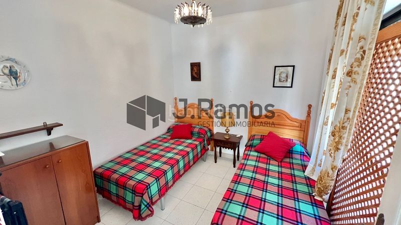 Foto 0b79d728-cabf-4fca-9784-edb2ed44e18a. Piso  de dos dormitorios en Poniente-Faro Torre del Mar