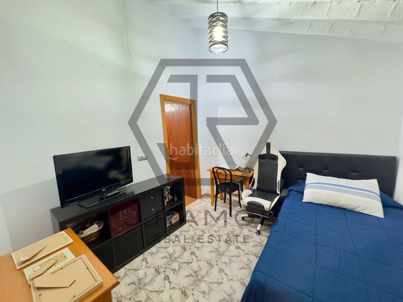 Foto 08bb282e-478c-4d33-a050-1df09a21343d. Casa adossada a Viñuela