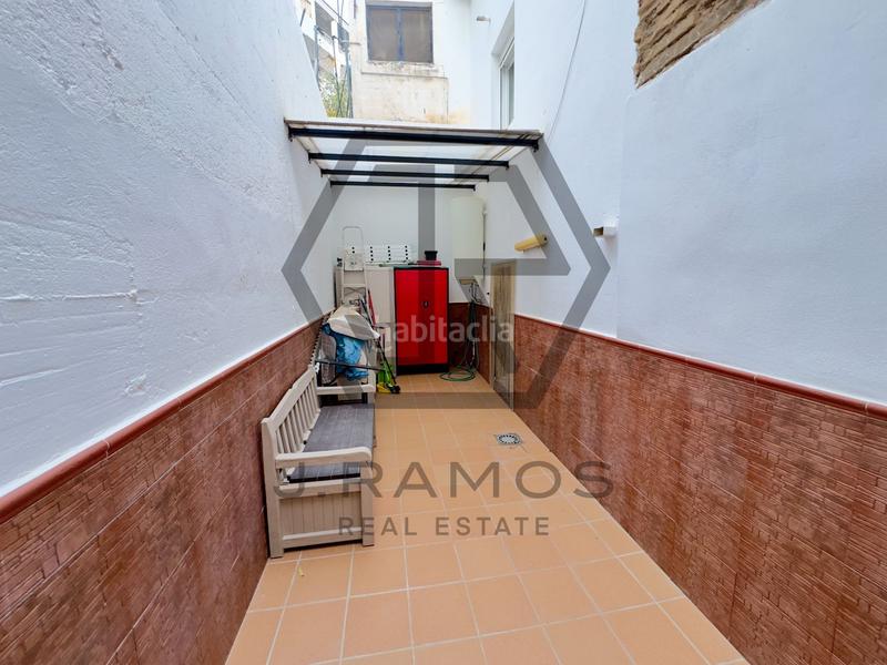 Foto 21ca67f4-f8a1-4cce-8611-f1f48dd59f9b. Casa adossada a Viñuela