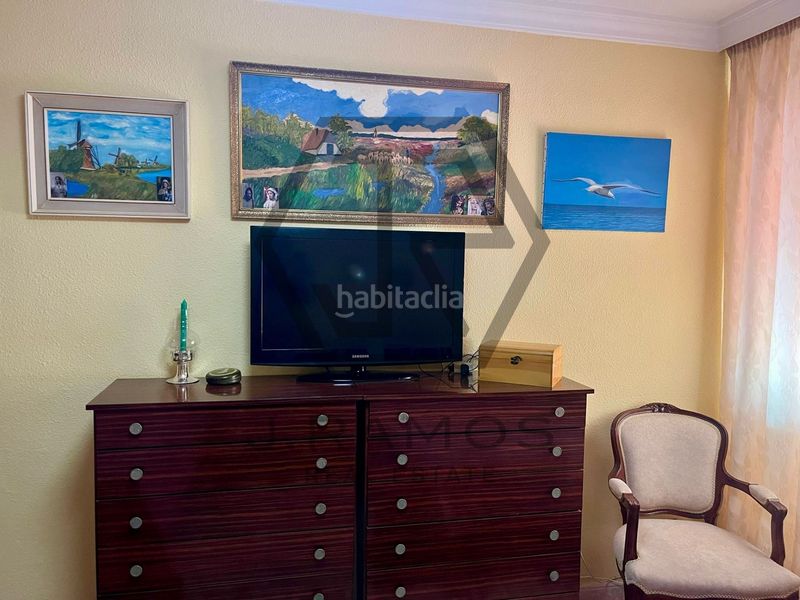 Foto 2e9d3e43-1902-4461-b8c9-48462f84d437. Pis amb piscina a Poniente-Faro Torre del Mar