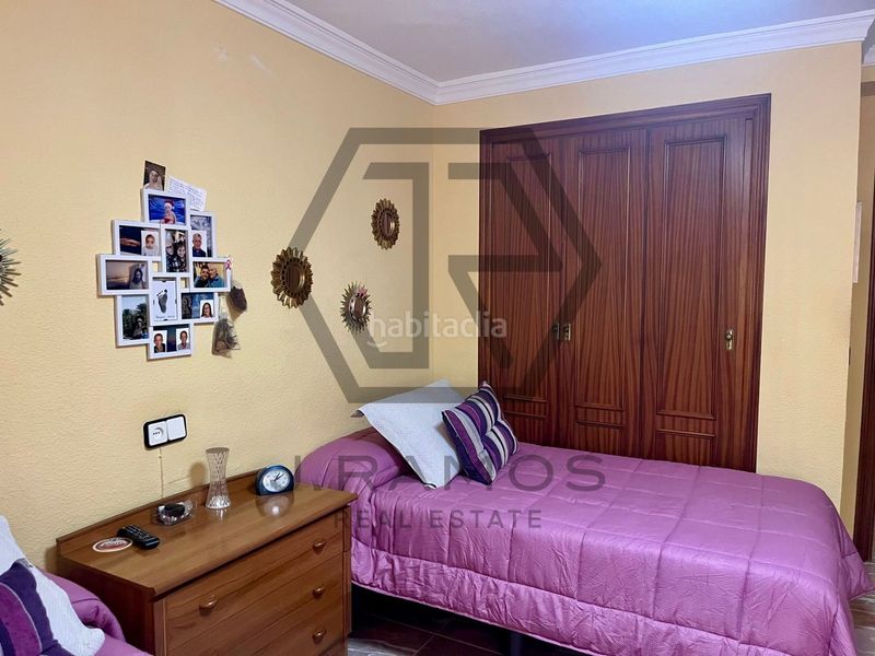 Foto d67827b1-dfaf-4cc5-96f2-e73edb9d791f. Pis amb piscina a Poniente-Faro Torre del Mar