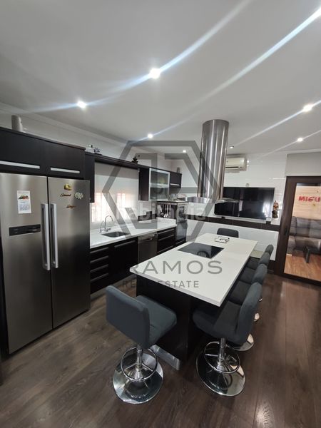 Foto 013eac24-f55e-4eb9-a9ec-2d20acee9ba6. Casa a Urbanización Santa Rosa Torrox