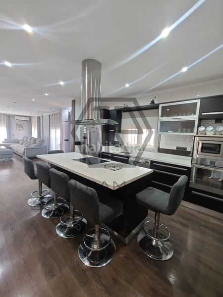 Foto 5ec01e98-fc3d-4c50-9eee-9b56f1b49bbe. Casa a Urbanización Santa Rosa Torrox