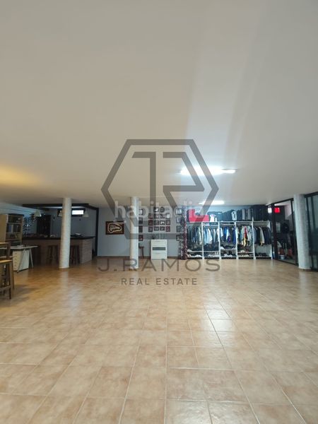 Foto 75c123b0-5f3a-45bf-b6ec-45cc24a5ec21. Casa a Urbanización Santa Rosa Torrox