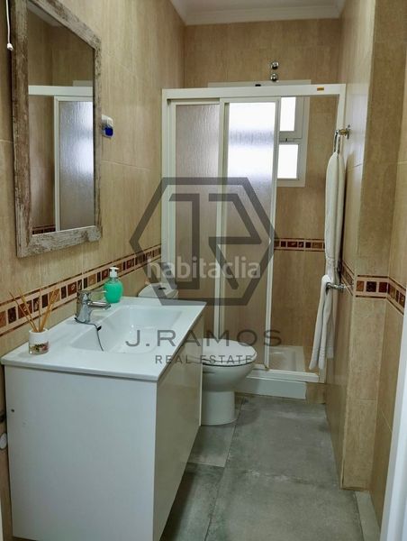 Foto 0ea624ab-1586-46a7-9e0d-19093f504bca. Casa adossada amb calefacció piscina a Poniente-Faro Torre del Mar