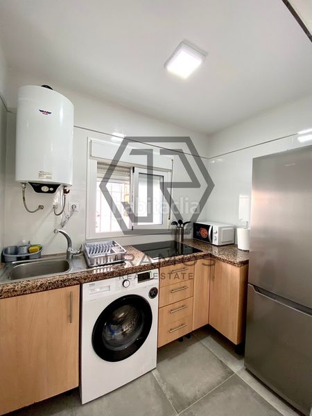 Foto 15a93b9a-c3dc-4a2b-8383-73237aebc927. Casa adossada amb calefacció piscina a Poniente-Faro Torre del Mar