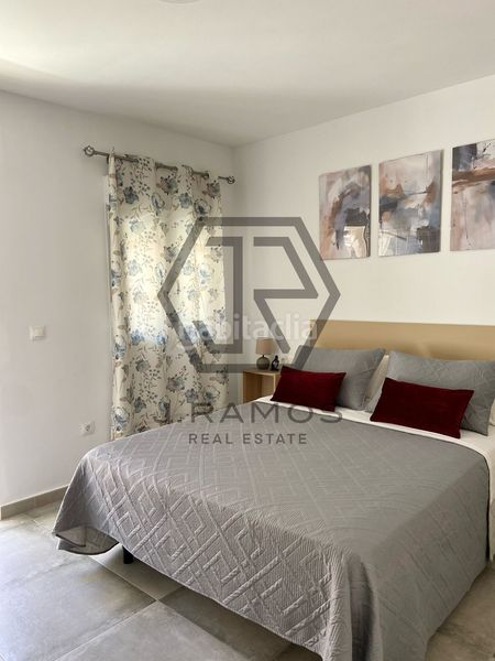 Foto 16d33c9e-42ee-4293-a930-50145318e8c5. Casa adossada amb calefacció piscina a Poniente-Faro Torre del Mar