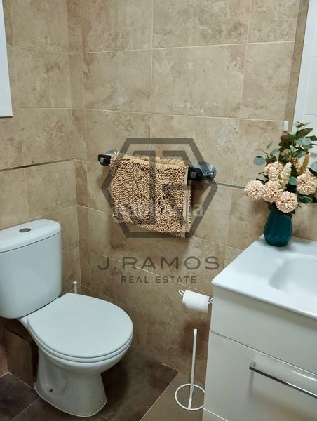 Foto 38cf2857-6d7d-4ac1-a701-efbc1a3d365a. Casa adossada amb calefacció piscina a Poniente-Faro Torre del Mar