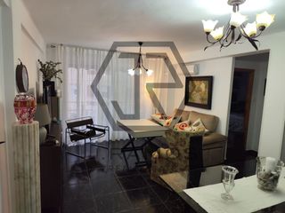 Pis  Pancho lopez. Amplio piso  en el centro de velezmalaga