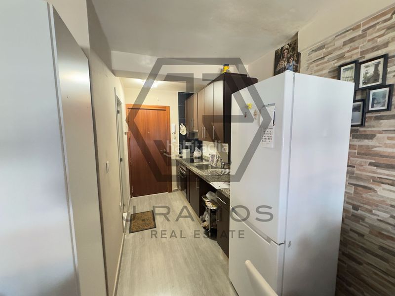 Foto a1437ec7-6ff5-4e6c-b4b1-6c876777897b. Estudi amb piscina a Centro Torre del Mar
