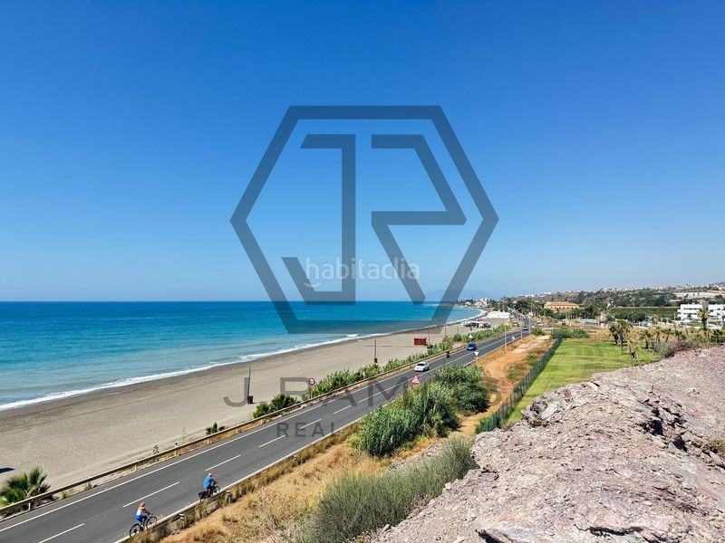 Foto 697574a3-7fda-40a5-8e95-968a2dd3c346. Casa amb piscina a Almayate Bajo