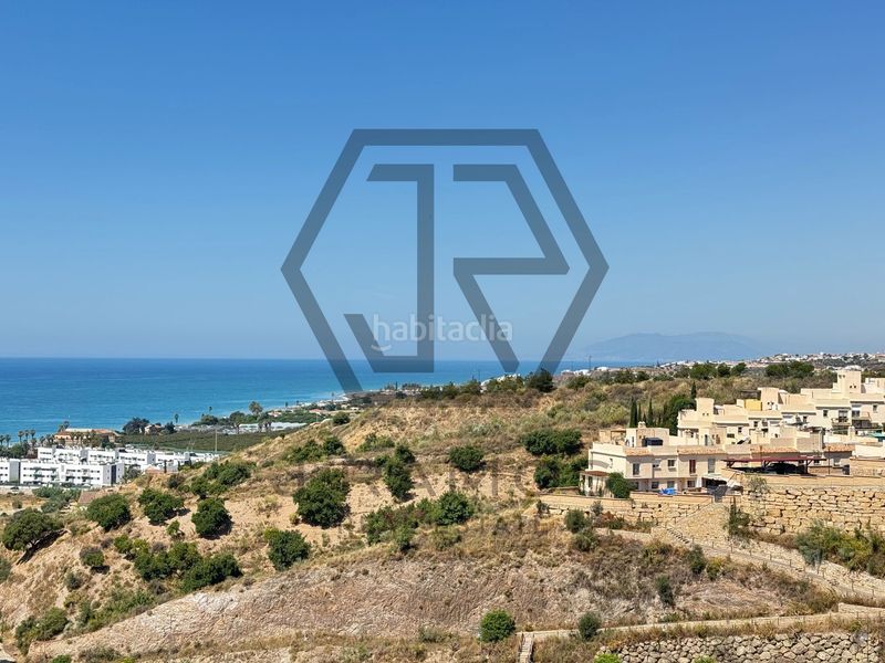 Foto 6b0525a4-1f7b-48e2-956d-7f06d9b24f4a. Casa amb piscina a Almayate Bajo