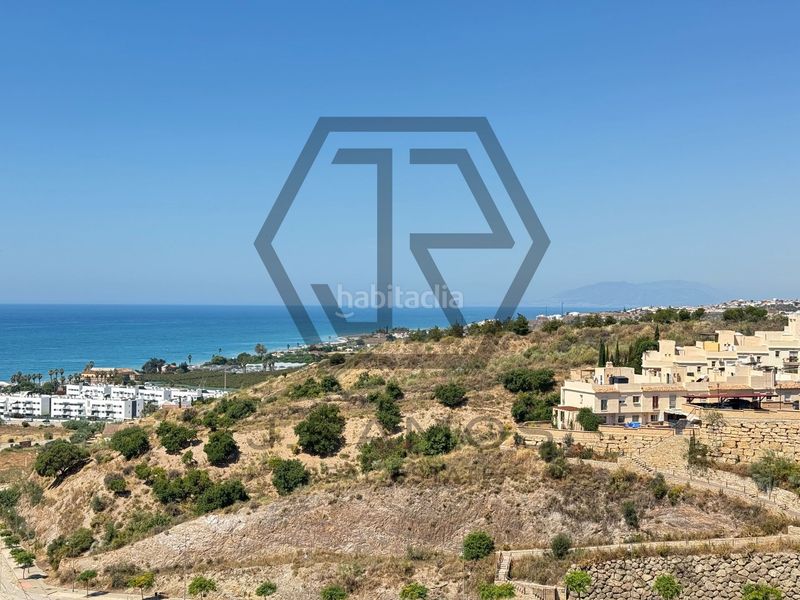 Foto c59ebdac-461c-4fe3-a38a-1300fae83c96. Casa amb piscina a Almayate Bajo