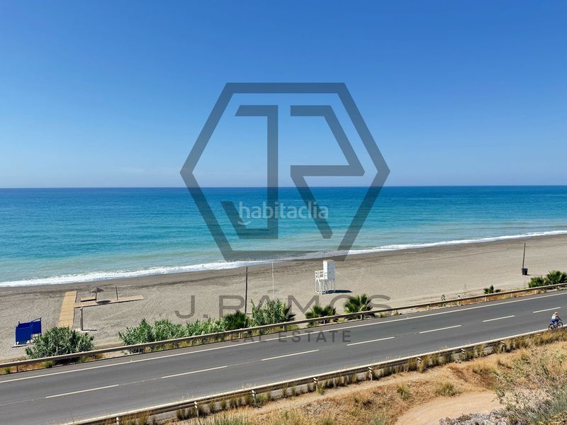 Foto d35302e8-2a2e-4975-b0ae-9e55af41020d. Casa amb piscina a Almayate Bajo