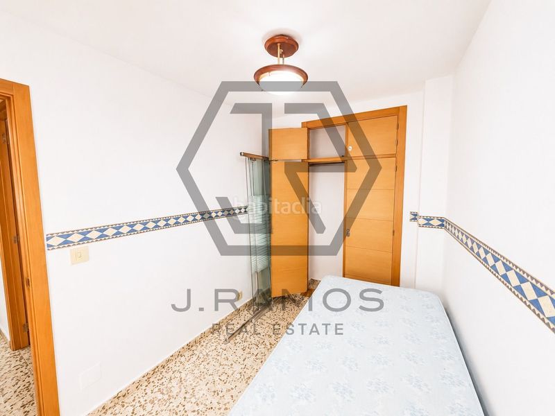Foto 1364cb39-4a9e-4bc4-82bd-615b8fd7aeee. Pis a Centro Torre del Mar