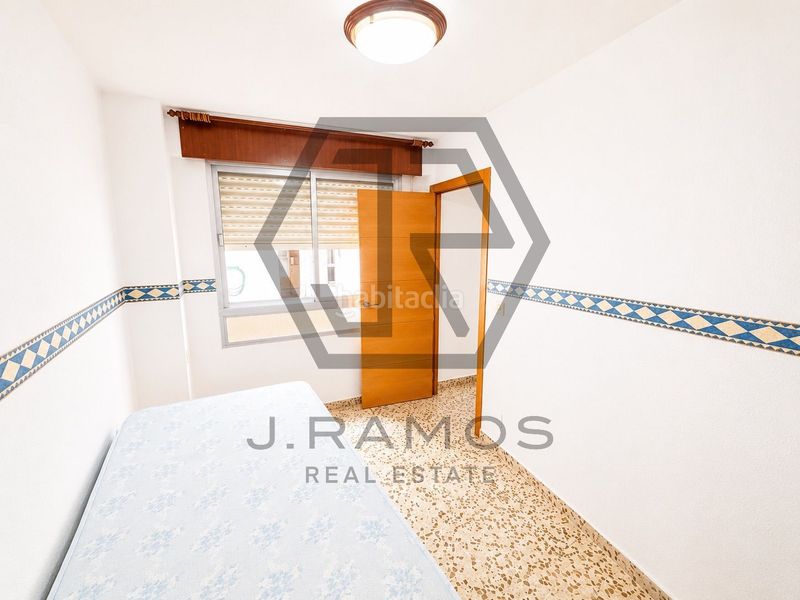 Foto 9c1b816c-9c67-4562-9813-b460bb6bf2b3. Pis a Centro Torre del Mar