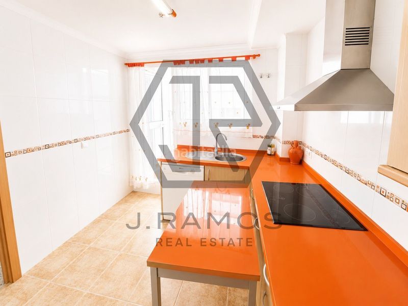 Foto a91d0e4a-c76d-4f19-b024-975723661f56. Pis a Centro Torre del Mar