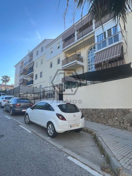 Foto f2720b4d-a89a-4da9-9632-10840b131fa2. Pis amb piscina a Viña Málaga Torre del Mar