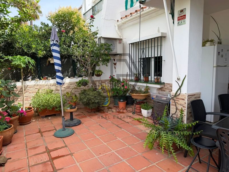 Foto ed9180f5-bc1c-42d3-b8ac-df52fcfd997f. Casa adossada amb calefacció piscina a Viña Málaga Torre del Mar