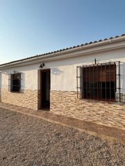 Affitto Casa  De magiaza. Se alquila magnifica casa independiente