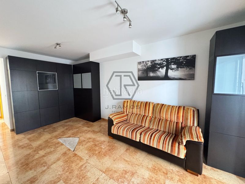 Foto 1a94d23f-7ece-4948-903d-1e783404cbb9. Pis a Algarrobo Costa
