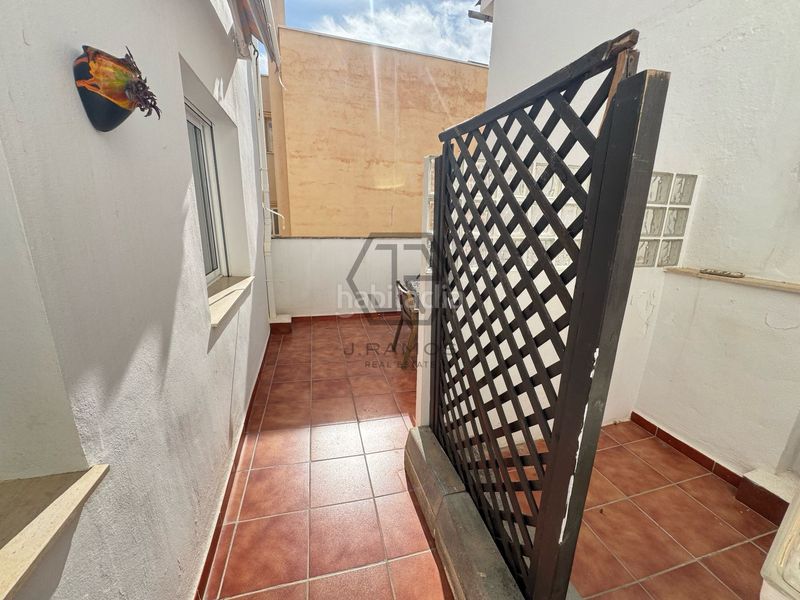 Foto 8b192379-8774-46f9-a31d-70e293ab2cb7. Pis a Algarrobo Costa