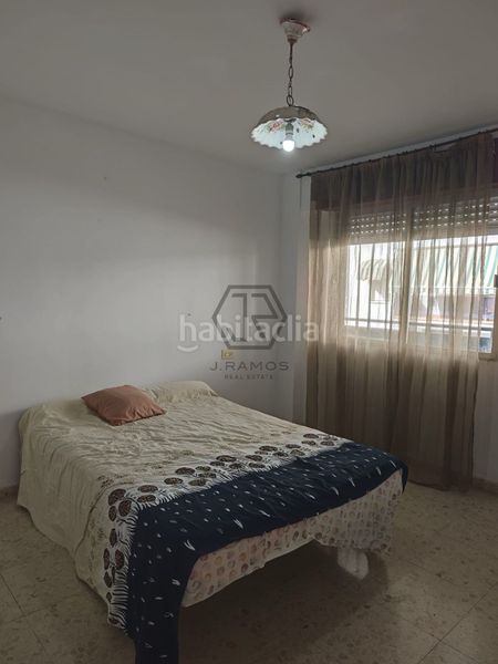 Foto ac226c8d-ef75-47d4-a17b-5b1ec966575e. Pis a Centro Torre del Mar