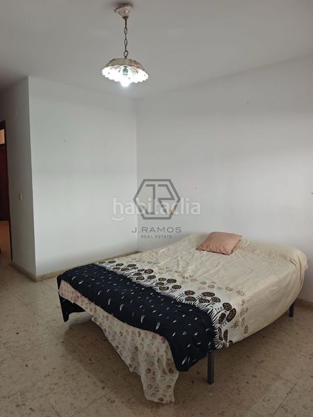 Foto c31f5b58-72ba-463a-b665-5b8e5c8751f6. Pis a Centro Torre del Mar