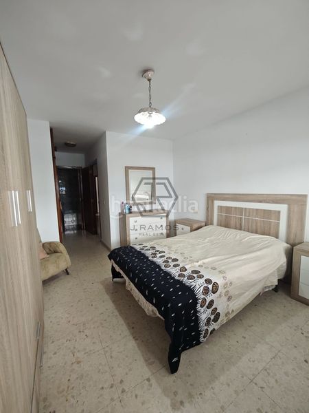 Foto d900da61-b39e-4bb5-b473-1b28fecc0f9f. Pis a Centro Torre del Mar