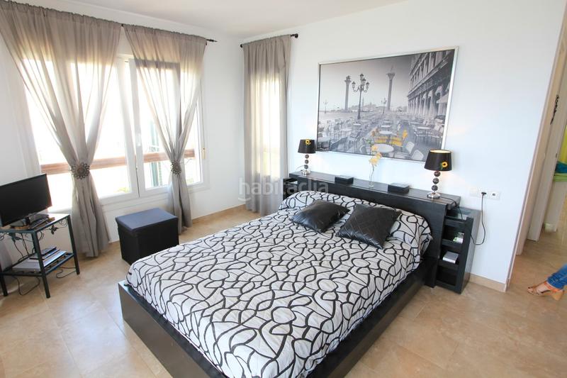 Foto 0d7efedc-67dd-4b54-bc0e-04cf7d4db7bf. Apartamento en calle carvajal 12 magnífico apartamento de dos dormitorios con vistas frontales al mar en Benalmádena