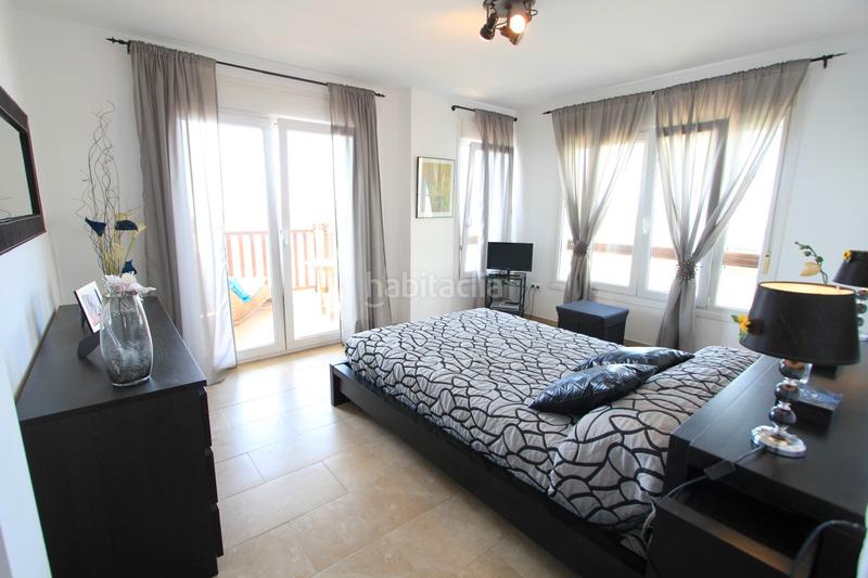 Foto a2392d8d-c381-44ec-ac91-3a8b91a86e07. Apartamento en calle carvajal 12 magnífico apartamento de dos dormitorios con vistas frontales al mar en Benalmádena
