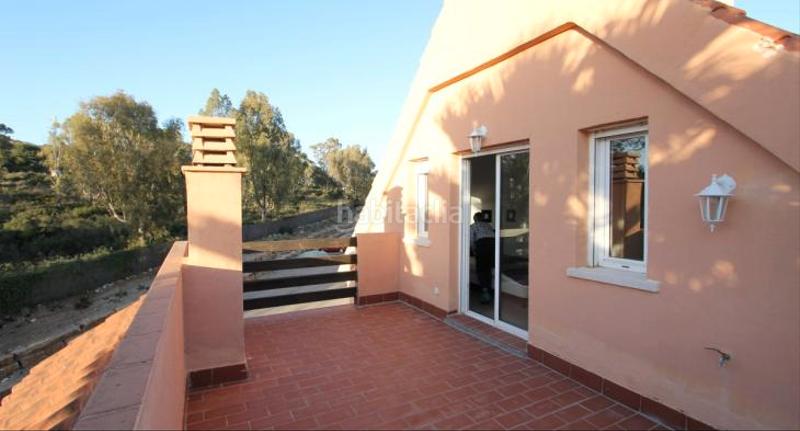 Foto 803d59b4-bd27-44a6-aea2-1314deee0dff. Affitto attico in urbanizacion paraiso de la bahia 1p in Casares